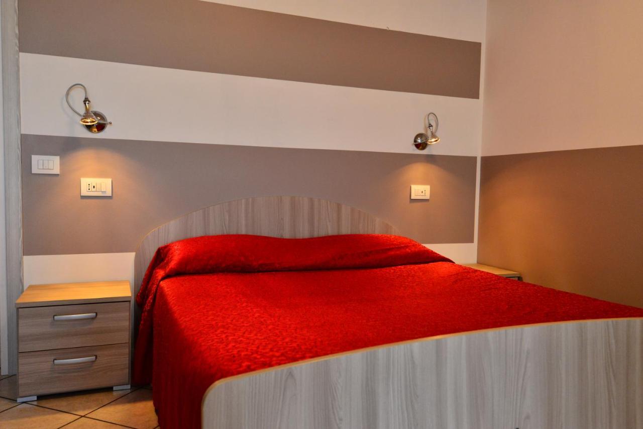 Antiche Mura Casa Vacanze Пуеняго Екстериор снимка